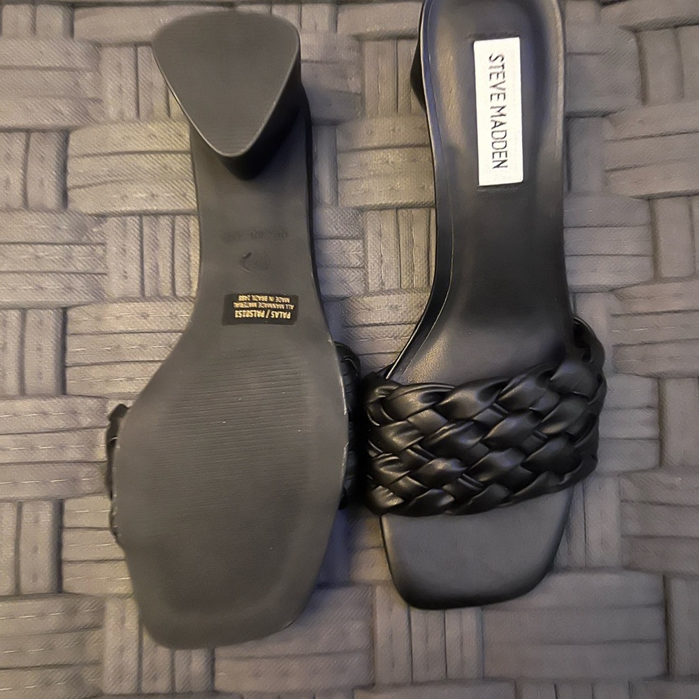 Steve Madden Sandals